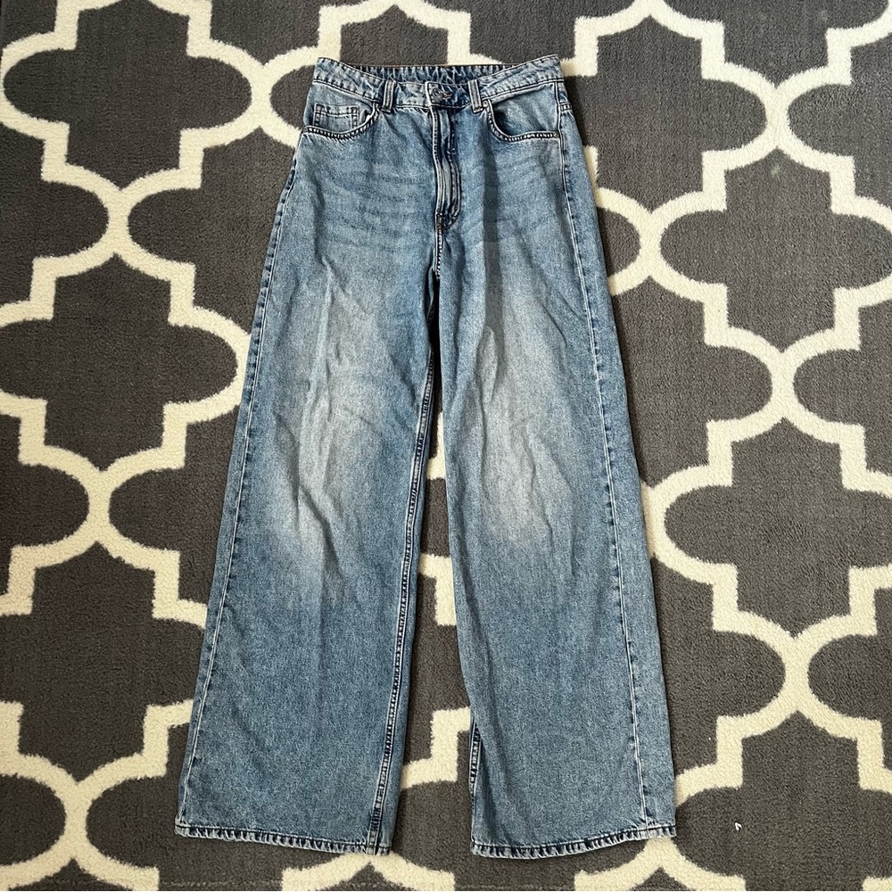 H&M DIVIDED Classic Blue Wide-Leg Jeans women’s super soft and comfy